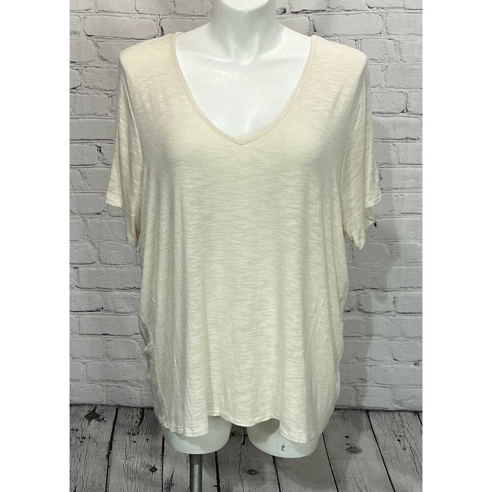Old Navy Women's Ivory Luxe Slub Vee Tee (Size XXL)